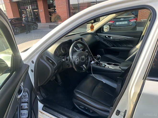 Infiniti Q50 2016, 177,000 km - 2.2 l - Bakı