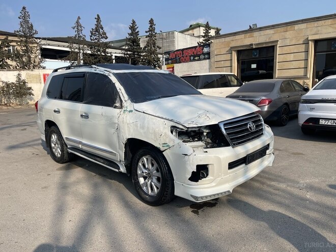 Toyota Land Cruiser 2012, 175,487 km - 4.0 l - Bakı