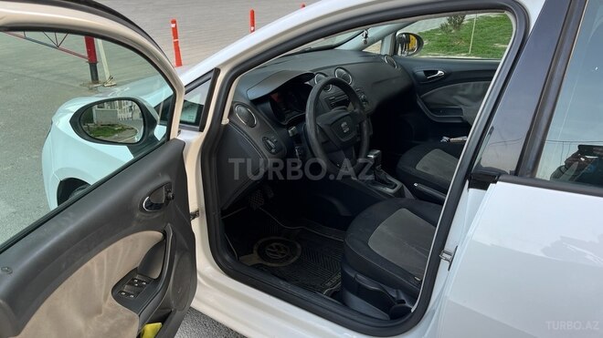 SEAT Ibiza 2012, 143,252 km - 1.6 l - Bakı