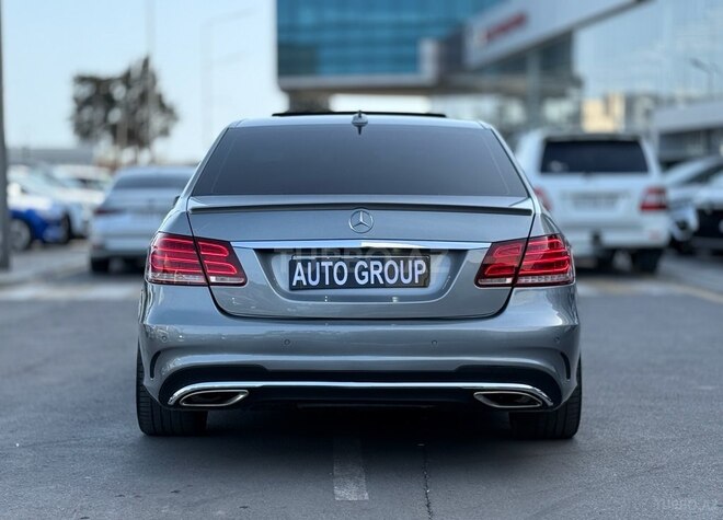 Mercedes E 220 d-6