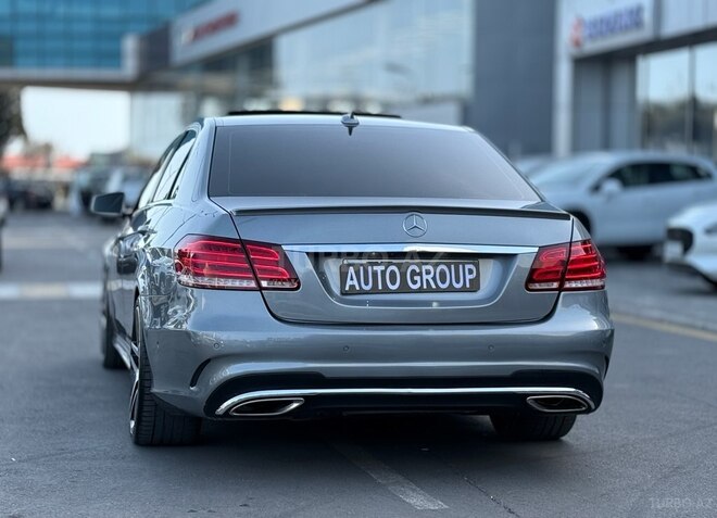 Mercedes E 220 d-7