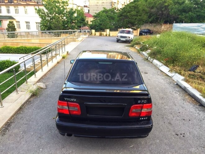 Volvo  1997, 280,000 km - 2.5 l - Bakı