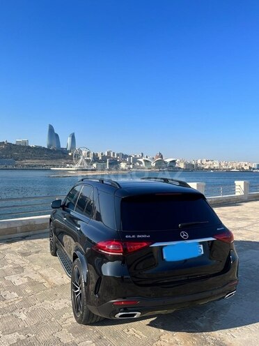 Mercedes GLE 300 4MATIC 2019, 68,500 km - 2.0 л - Bakı