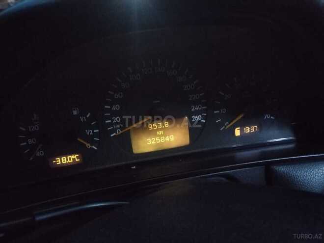 Mercedes E 200 2000, 327,000 km - 2.0 l - Bakı