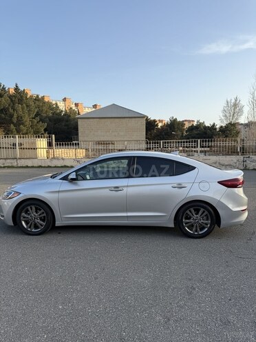 Hyundai Elantra 2018, 153,000 km - 2.0 l - Bakı
