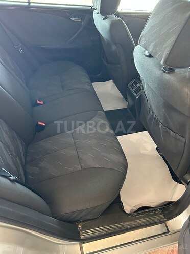 Mercedes E 200 2000, 314,500 km - 2.0 l - Bərdə