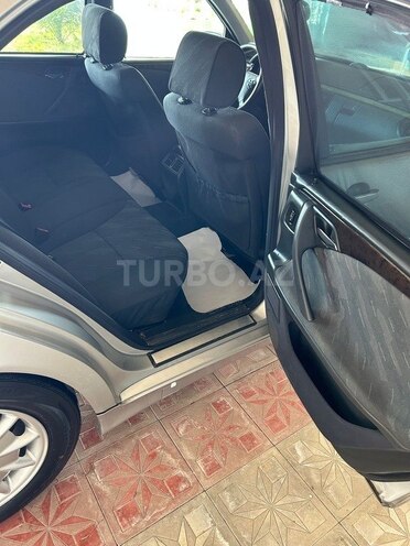 Mercedes E 200 2000, 314,500 km - 2.0 l - Bərdə