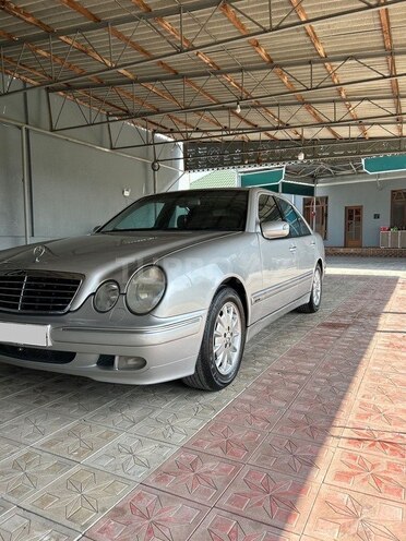Mercedes E 200 2000, 314,500 km - 2.0 l - Bərdə