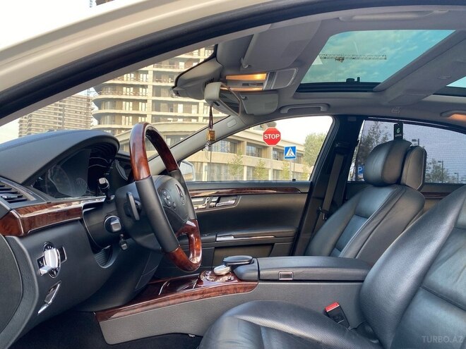 Mercedes S 500 2011, 212,000 km - 5.5 л - Bakı