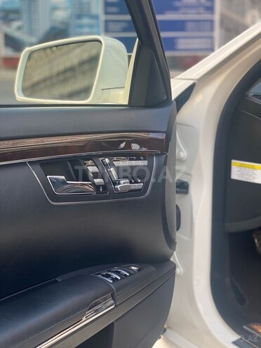 Mercedes S 500 2011, 212,000 km - 5.5 л - Bakı