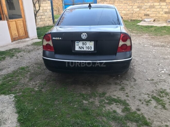 Volkswagen Passat 2000, 482,803 km - 1.8 l - Qusar