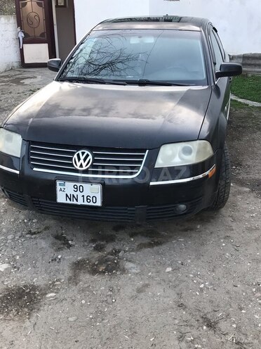 Volkswagen Passat 2000, 482,803 km - 1.8 l - Qusar