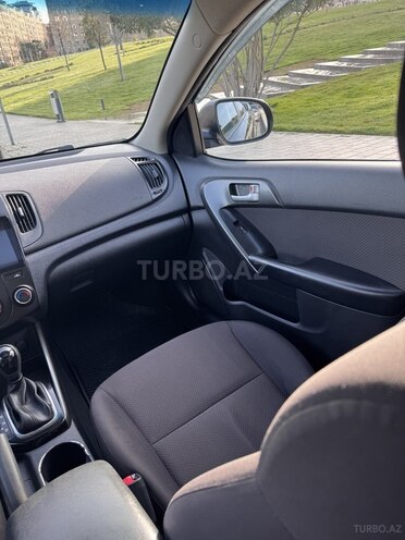 Kia Cerato 2011, 175,000 km - 1.6 l - Bakı