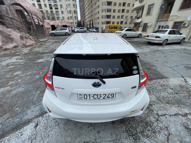 Toyota Aqua 2017, 135,000 km - 1.5 l - Bakı
