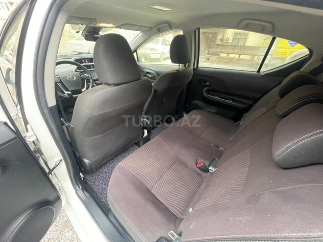 Toyota Aqua 2017, 135,000 km - 1.5 l - Bakı
