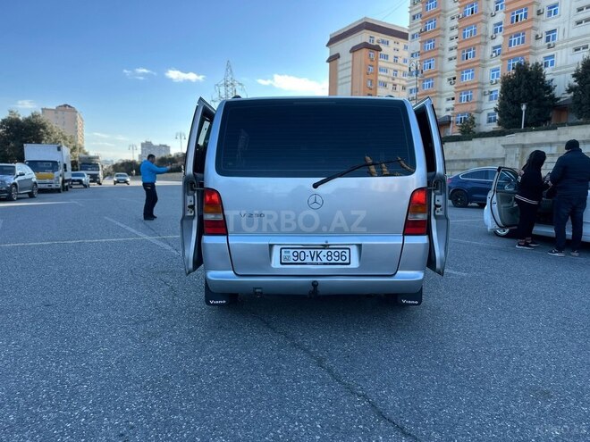 Mercedes V 230 1997, 321,000 km - 2.3 l - Bakı