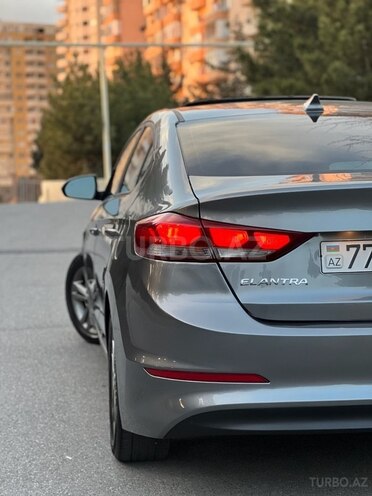 Hyundai Elantra 2017, 72,950 km - 2.0 l - Bakı