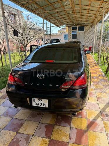 Toyota Avalon-2