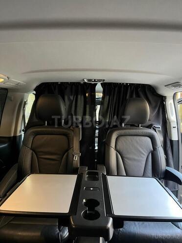 Mercedes V 220 2015, 320,000 km - 2.2 л - Bakı