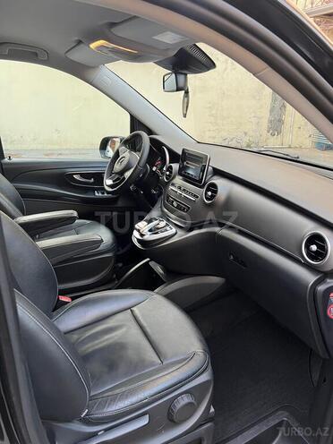 Mercedes V 220 2015, 320,000 km - 2.2 л - Bakı