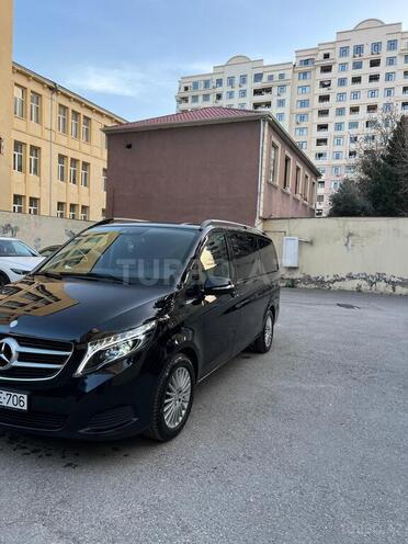 Mercedes V 220 2015, 320,000 km - 2.2 л - Bakı