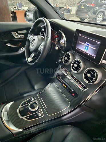 Mercedes GLC 300 2018, 70,000 km - 2.0 л - Bakı