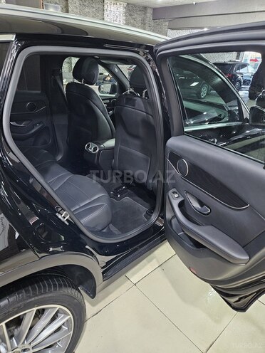 Mercedes GLC 300 2018, 70,000 km - 2.0 л - Bakı