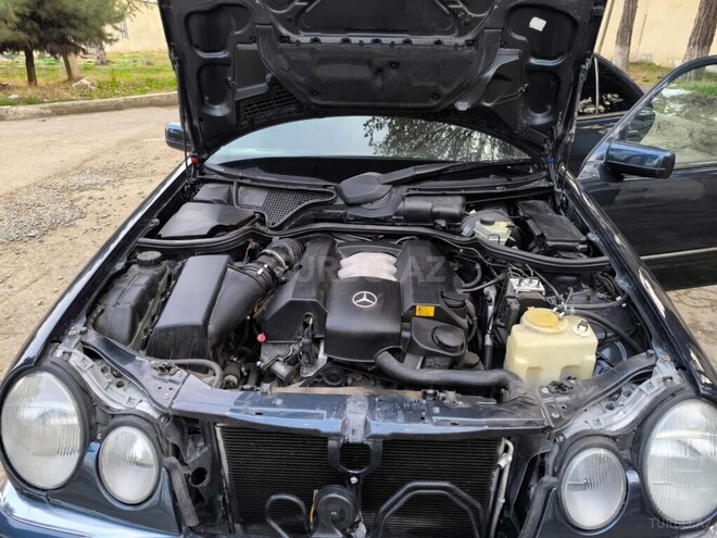 Mercedes E 240 1999, 393,842 km - 2.4 л - Gəncə