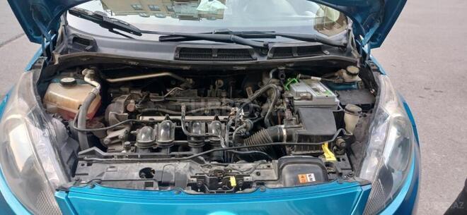 Ford Fiesta 2012, 170,000 km - 1.4 l - Xızı