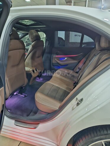 Mercedes E 300 de 2021, 68,000 km - 2.0 l - Bakı