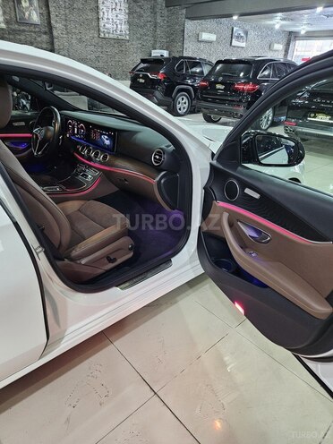 Mercedes E 300 de 2021, 68,000 km - 2.0 l - Bakı