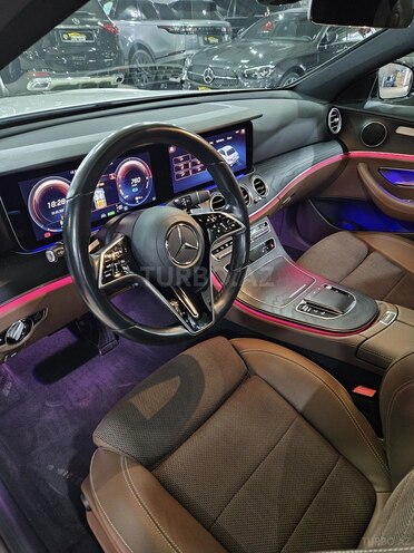 Mercedes E 300 de 2021, 68,000 km - 2.0 l - Bakı