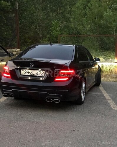 Mercedes C 250 2013, 196,882 km - 1.8 l - Quba
