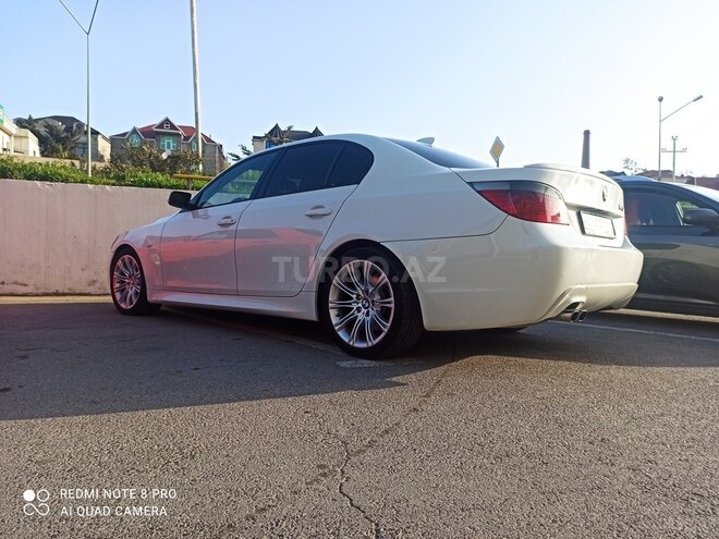 BMW 525 2006, 220,000 km - 2.5 л - Bakı