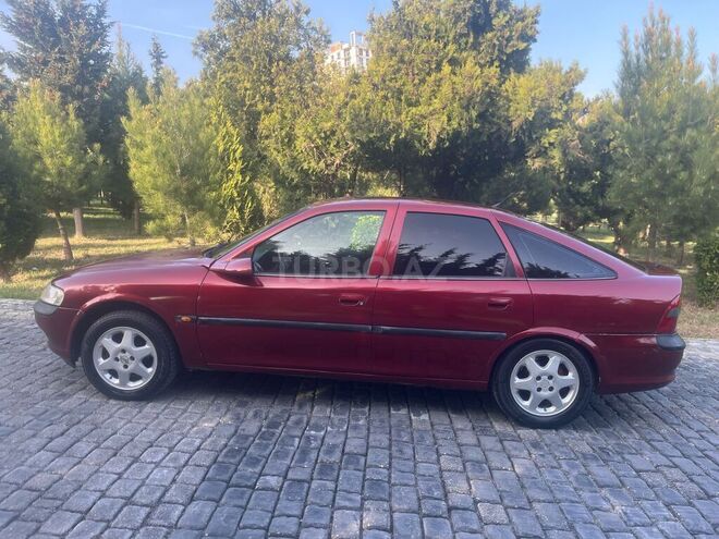Opel Vectra 1996, 400,000 km - 1.6 l - Bakı