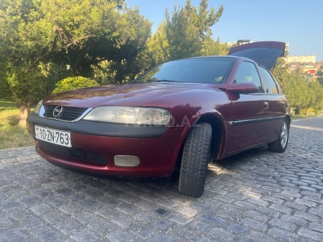 Opel Vectra 1996, 400,000 km - 1.6 l - Bakı