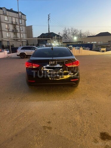 Hyundai Elantra 2015, 157,759 km - 1.8 л - Bakı