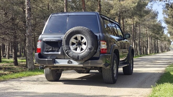 Nissan Patrol 2003, 452,000 km - 3.0 l - Bakı
