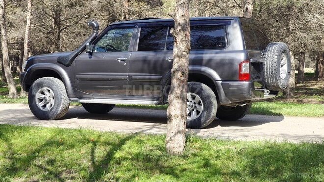 Nissan Patrol 2003, 452,000 km - 3.0 l - Bakı
