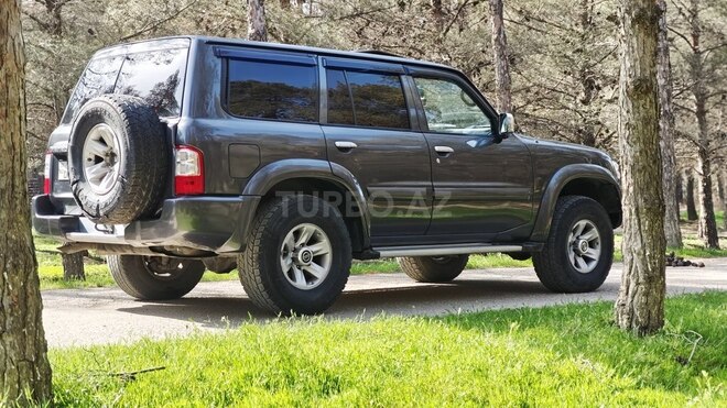 Nissan Patrol 2003, 452,000 km - 3.0 l - Bakı