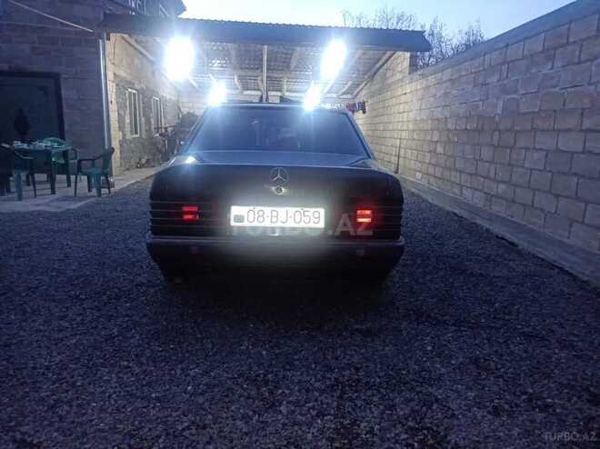 Mercedes 190 1990, 389,000 km - 2.0 l - Balakən