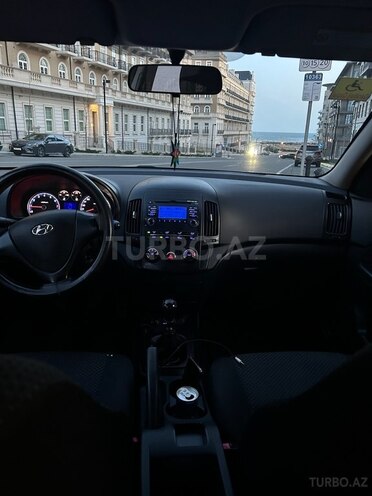 Hyundai i30 2009, 300,000 km - 1.4 л - Bakı