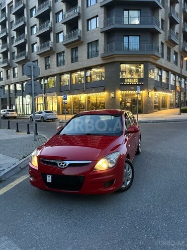 Hyundai i30 2009, 300,000 km - 1.4 л - Bakı