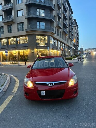 Hyundai i30 2009, 300,000 km - 1.4 л - Bakı