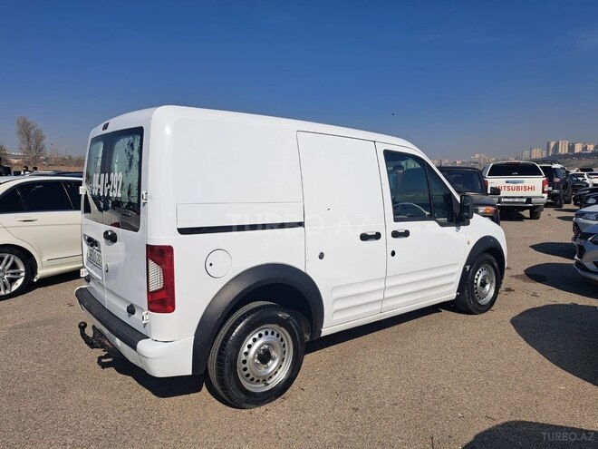 Ford Tourneo Connect 2010, 254,000 km - 1.8 л - Bakı