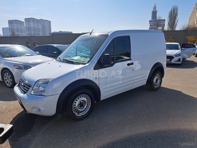 Ford Tourneo Connect 2010, 254,000 km - 1.8 л - Bakı