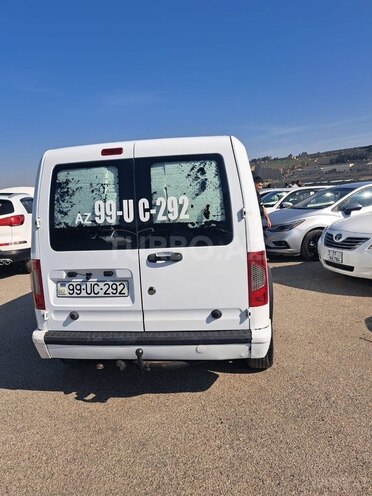 Ford Tourneo Connect 2010, 254,000 km - 1.8 л - Bakı