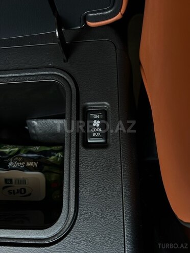 Nissan Patrol 2023, 10,300 km - 4.0 l - Bakı