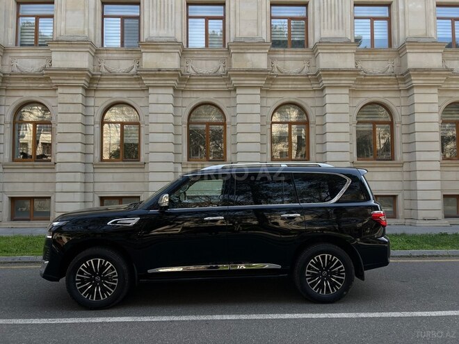 Nissan Patrol 2023, 10,300 km - 4.0 l - Bakı
