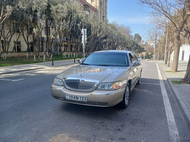 Lincoln Town Car 2004, 168,000 km - 4.6 l - Bakı
